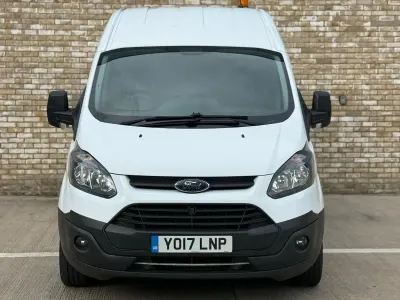 Used Ford Transit Custom 105 HP (77 kW) 2017 White Van