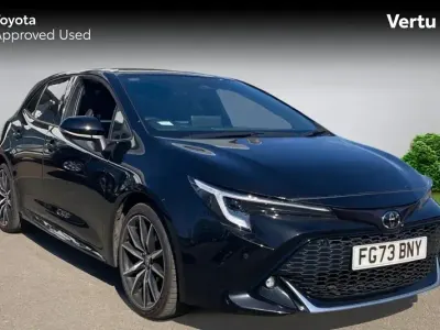 Usado Toyota Corolla Sport 196 HP (144 kW) 2023 Preto Citadino