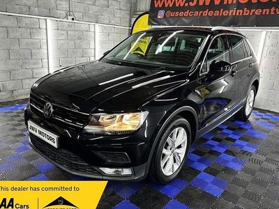 Black Used 2016 VW Tiguan SE SUV | £10,495 (Fair price)