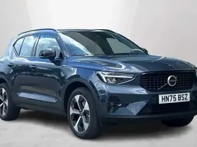 Usado Volvo XC40 Plus 161 HP (118 kW) 2026 SUV