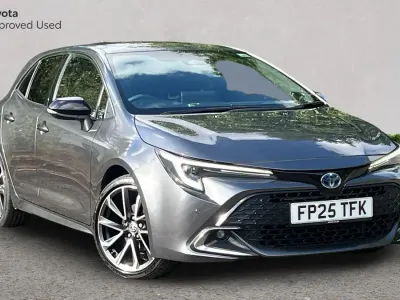 Used Toyota Corolla 140 HP (102 kW) 2025 Grey Hatchback