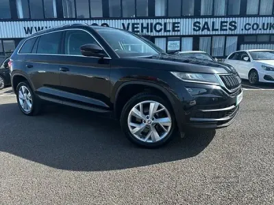 Usado Skoda Kodiaq 190 CV (139 kW) 2019 Negro SUV