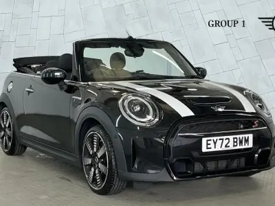 Używany Mini Cooper S Exclusive 176 KM (129 kW) 2022 Czarny Hatchback