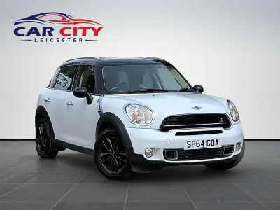 Used Mini Cooper SD 2014 White Hatchback