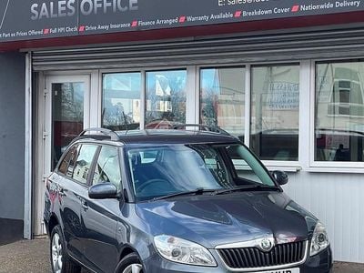 Used Skoda Fabia SE 105 HP (77 kW) 2011 Grey Estate