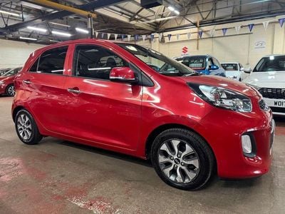 Used Kia Picanto 2015 Red Hatchback