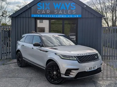 Używany Land Rover Range Rover Velar HSE Dynamic 2019 Srebrny SUV