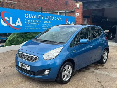 Used Kia Venga 125 HP (91 kW) 2011 Blue Hatchback