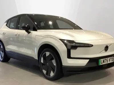 Used Volvo EX30 Performance 314 kW (428 HP) 2025 White SUV