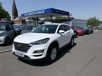 Used Hyundai Tucson SE 177 HP (130 kW) 2018 White SUV