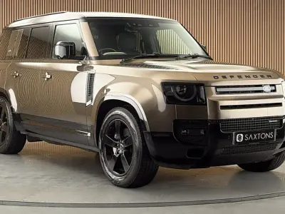 Used Land Rover Defender HSE Dynamic 300 HP (220 kW) 2022 Gondwana stone SUV
