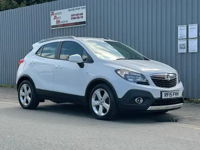 Used Vauxhall Mokka 115 HP (84 kW) 2015 White SUV