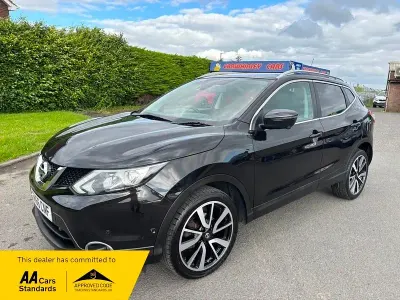 Used Nissan Qashqai Tekna 110 HP (80 kW) 2016 Black SUV