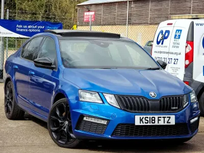 Begagnad Skoda Octavia vRS 184 HK (135 kW) 2018 Blå Halvkombi