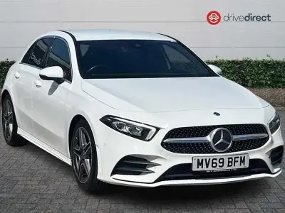 Begagnad Mercedes A200 Executive 2019 Vit Halvkombi