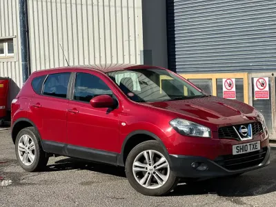 Second-hand Nissan Qashqai Acenta 106 CP (77 kW) 2010 Roșu SUV