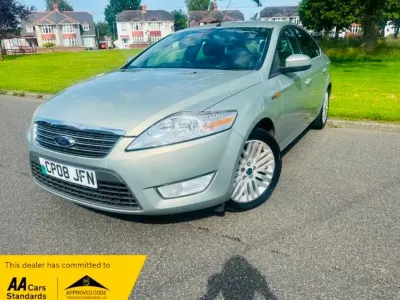 Used Ford Mondeo Ghia 140 HP (102 kW) 2008 Silver Hatchback