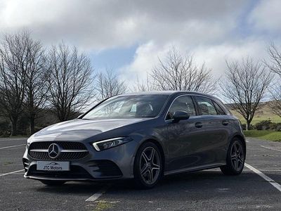 Usado Mercedes A200 AMG line 163 CV (119 kW) 2019 Gris Utilitario