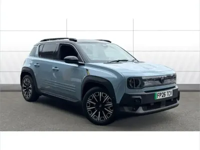 Used Renault R4 Iconic 110 kW (150 HP) 2026 Other SUV