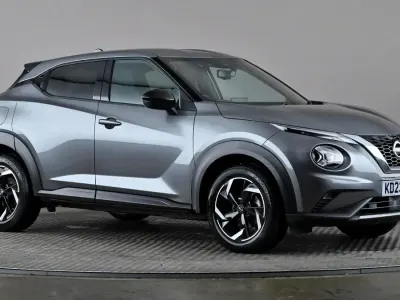 Used Nissan Juke N-Connecta 114 HP (83 kW) 2023 Grey SUV