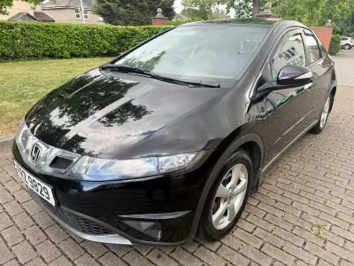 Used Honda Civic SE 2010 Black Hatchback