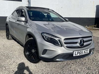 Mercedes GLA220