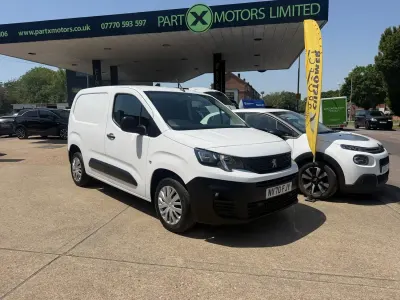 Used Peugeot Partner 131 HP (96 kW) 2020 White MPV