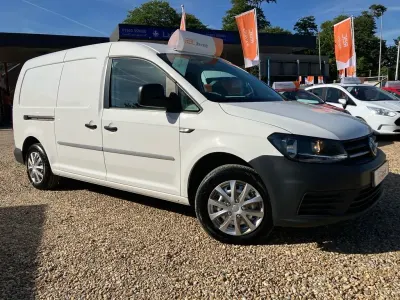 Begagnad VW Caddy Startline 102 HK (75 kW) 2016 Vit Minibuss