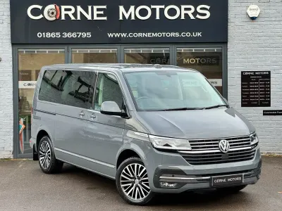 Used VW Caravelle Executive 204 HP (150 kW) 2021 Grey Van