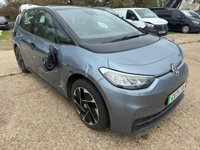 Used VW ID.3 Pro Performance 150 kW (204 HP) 2021 Blue Hatchback