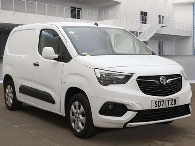 Used Vauxhall Combo Edition 2021 White MPV