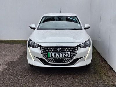 Used Peugeot e-208 Allure Premium 98 kW (134 HP) 2021 White Hatchback