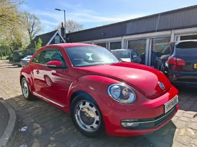 Używany VW Beetle Design 2015 Czerwony Hatchback