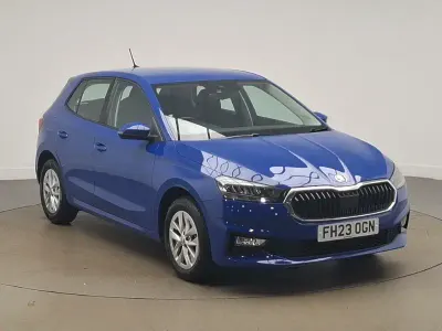 Used Skoda Fabia Comfort 80 HP (58 kW) 2023 Blue Hatchback