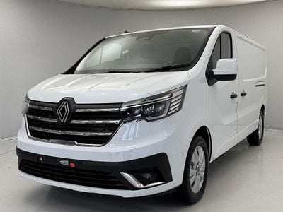 New Renault Trafic 150 HP (110 kW) 2025 Solid  glacier white  MPV