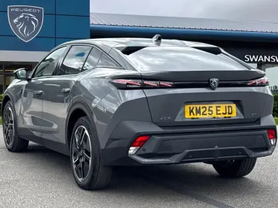 Gebraucht Peugeot 408 GT 134 PS (98 kW) 2025 Grau SUV