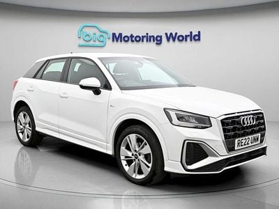 Używany Audi Q2 S-Line 148 KM (108 kW) 2022 Biały SUV