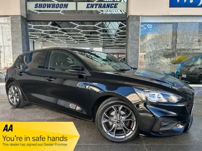 Used Ford Focus ST-Line 125 HP (91 kW) 2021 Black Hatchback