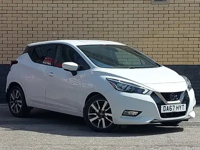 Usado Nissan Micra N-Connecta 90 HP (66 kW) 2017 Branco Citadino