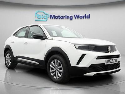 Used Vauxhall Mokka Design Edition 100 HP (73 kW) 2022 White SUV