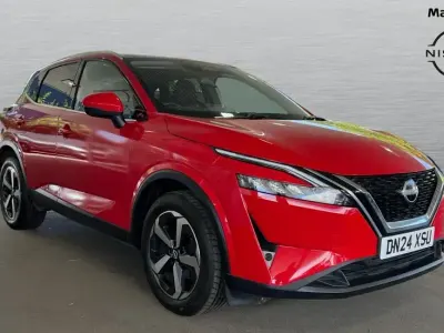 Used Nissan Qashqai N-Connecta 158 HP (116 kW) 2024 Red SUV
