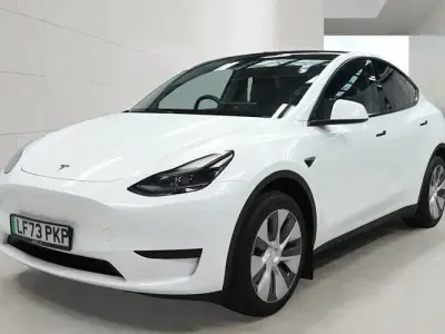 Used Tesla Model Y RWD 219 kW (299 HP) 2024 SUV