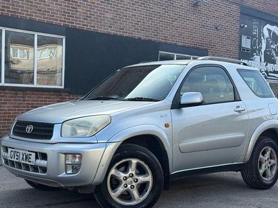 Used Toyota RAV4 2002 Silver SUV