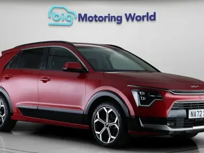 Used Kia Niro 141 HP (103 kW) 2022 Red SUV