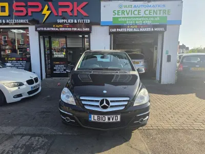 Used Mercedes B180 2010 Black MPV
