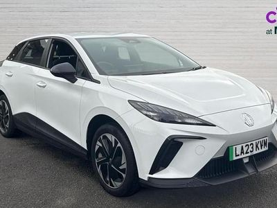 Used MG MG4 EV SE 150 kW (204 HP) 2023 White Hatchback