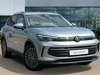 New VW Tiguan Match 150 HP (110 kW) 2026 Oyster silver metallic SUV