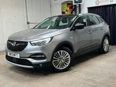 Used Vauxhall Grandland X Sport 130 HP (95 kW) 2019 Grey SUV