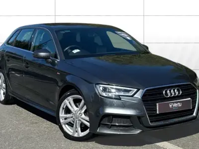 Używany Audi A3 S-Line 187 KM (137 kW) 2020 Szary Sedan/Limuzyna