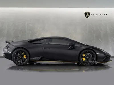 New Lamborghini Huracán 2025 Black Coupe